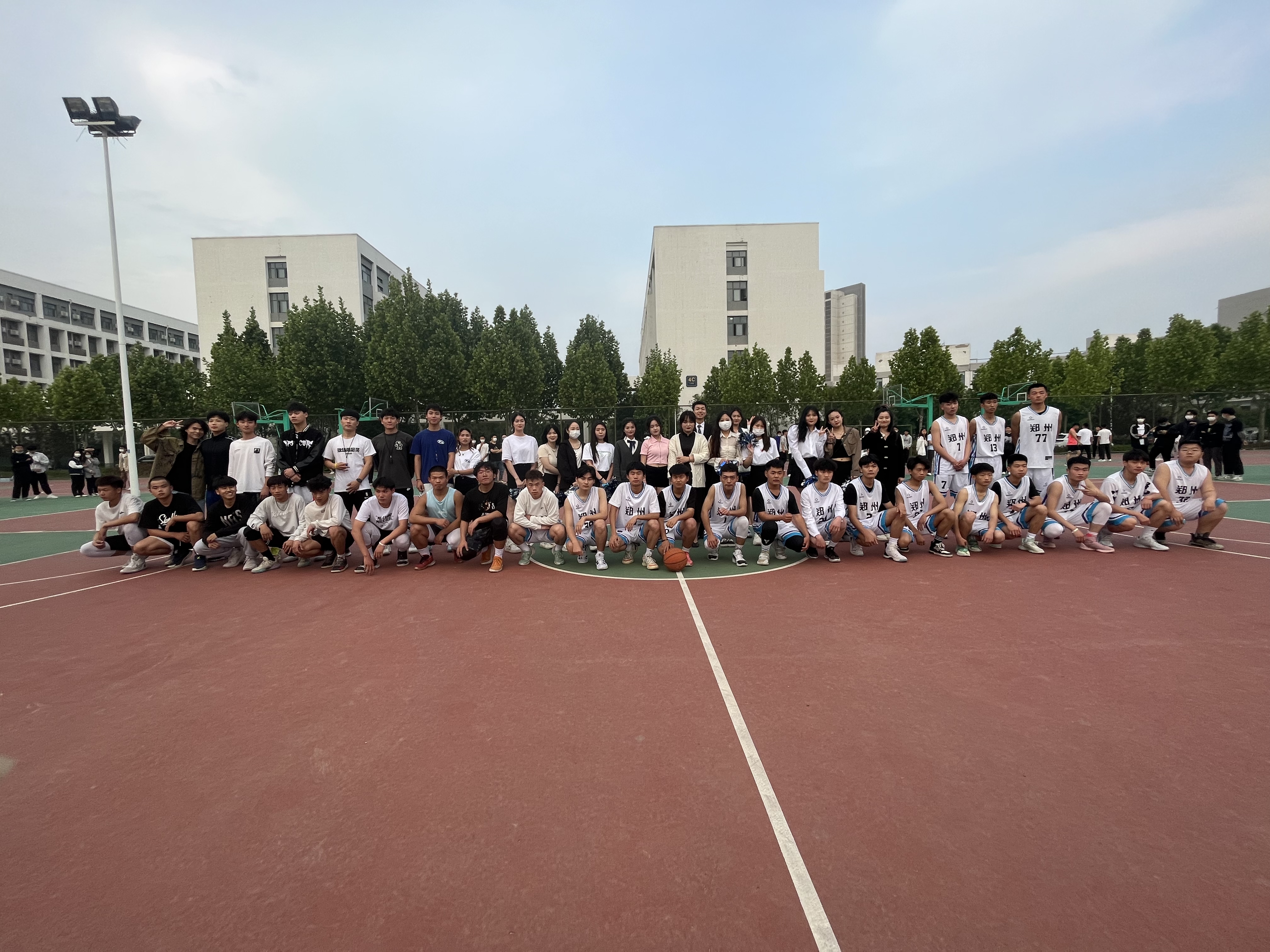 发扬工商新风尚 跃动篮球 舞动青春篮球比赛