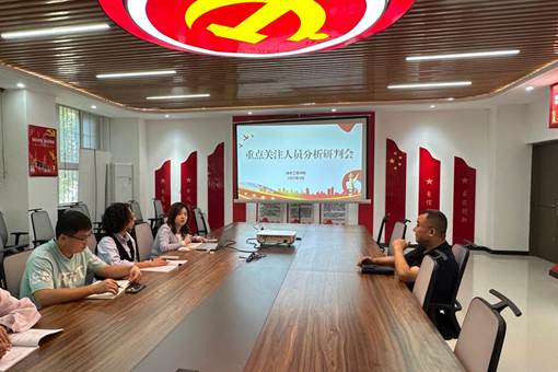 5ac2b622de64d5c376c544a1dc1ba661