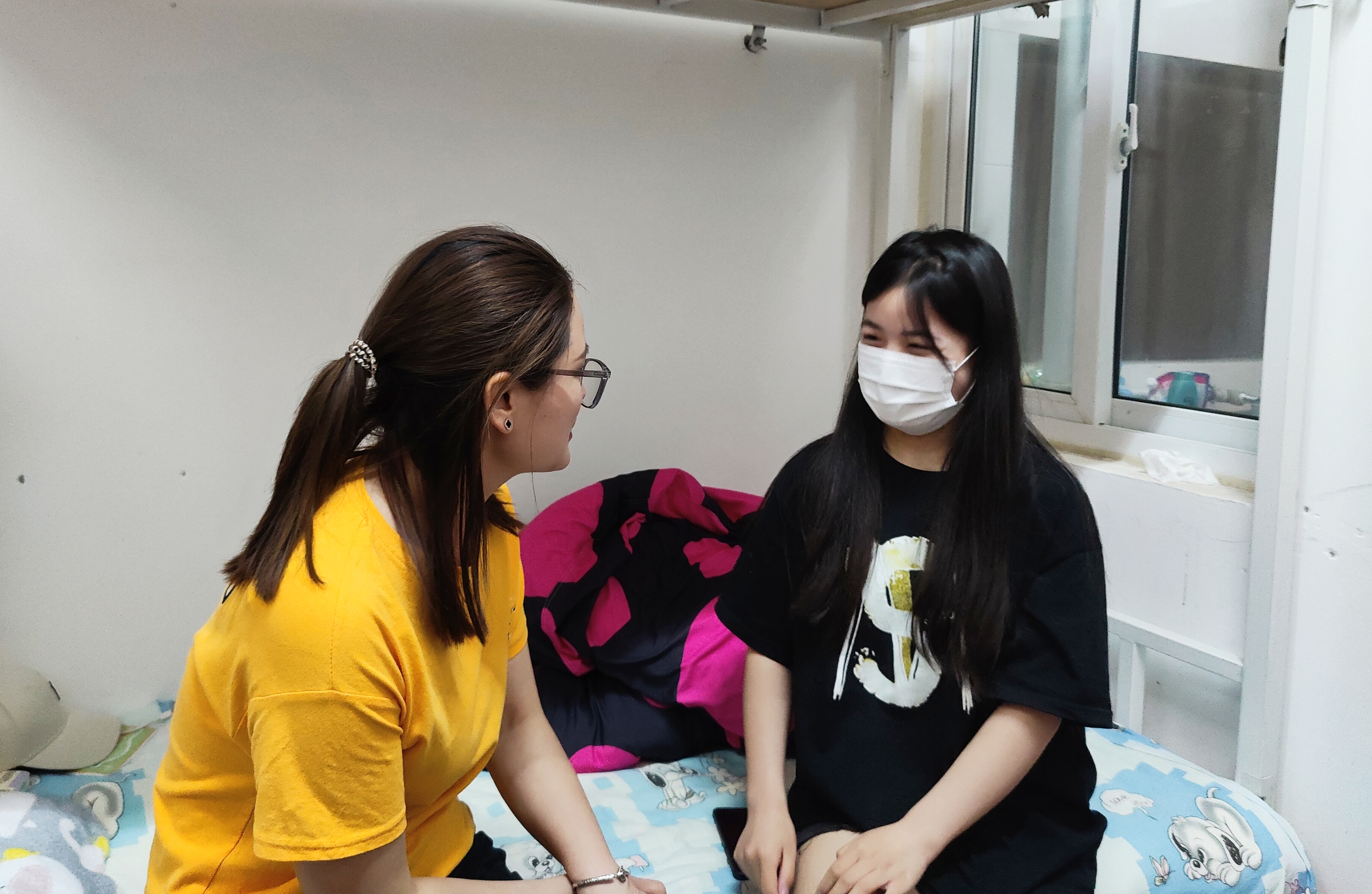 携手逆行守望，共盼疫散人安